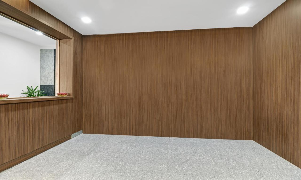 Hotel Treebo Raga Visakhapatnam Esterno foto